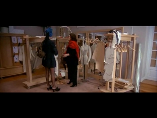 high fashion (1994) is a tragicomedy. robert altman