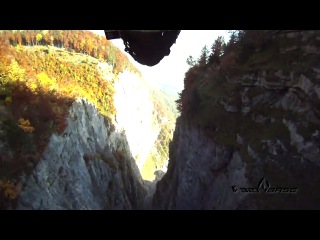 extreme and beautiful flights with a parachute